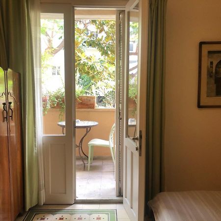 Rothschild Tel-Aviv Studio Bagian luar foto